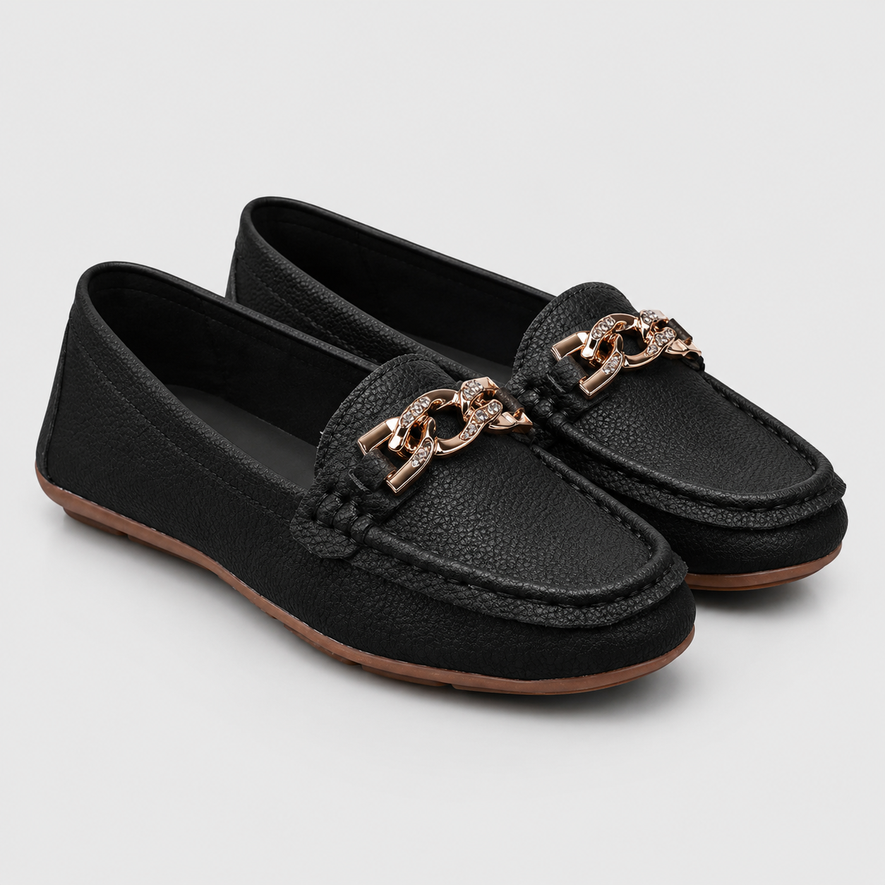 Loafer mit Kettendetail – Seitenansicht