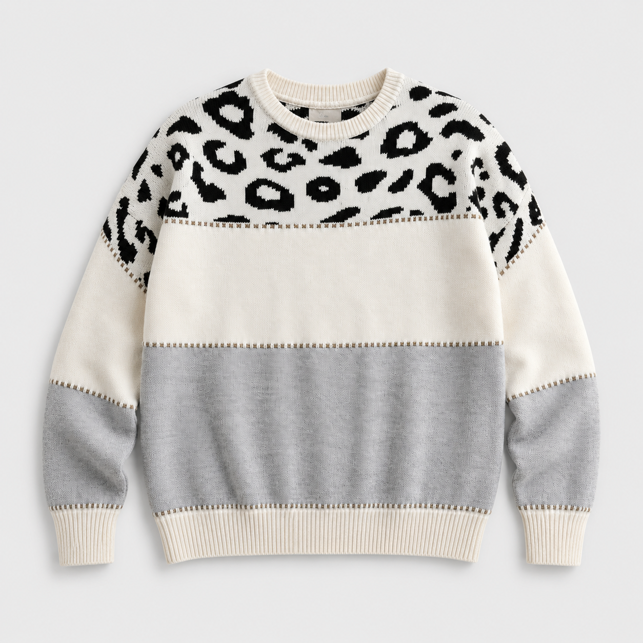 Colorblock-Pullover mit Leoparden-Muster – Detailansicht