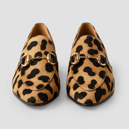 Spitze Loafer im Leoparden-Look – Seitenansicht