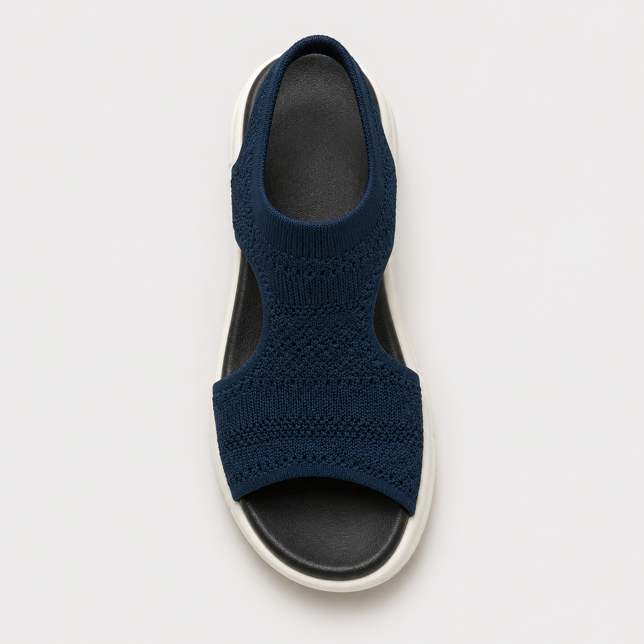 Sportliche Strick-Sandalen – Detailansicht